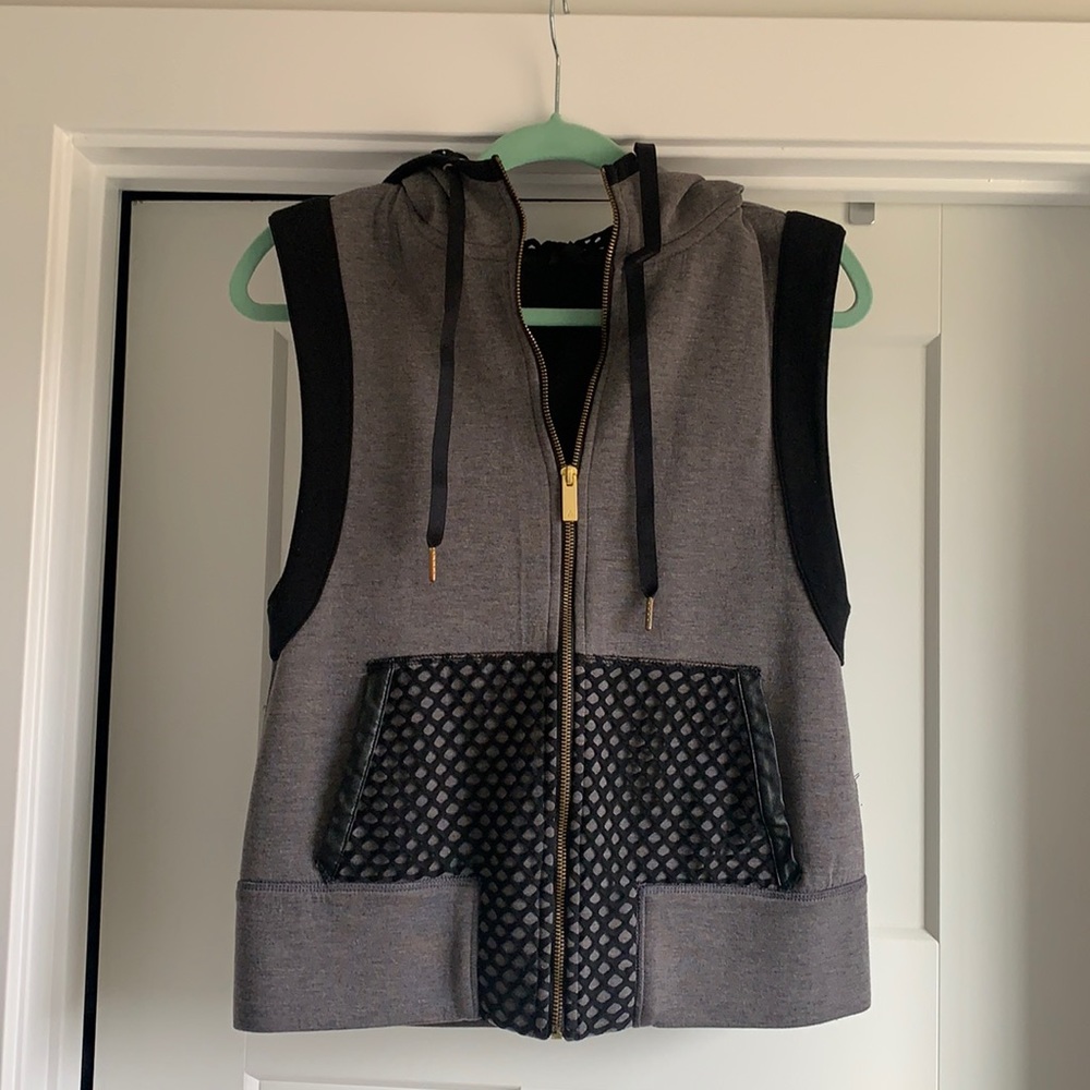 Alala athletic vest